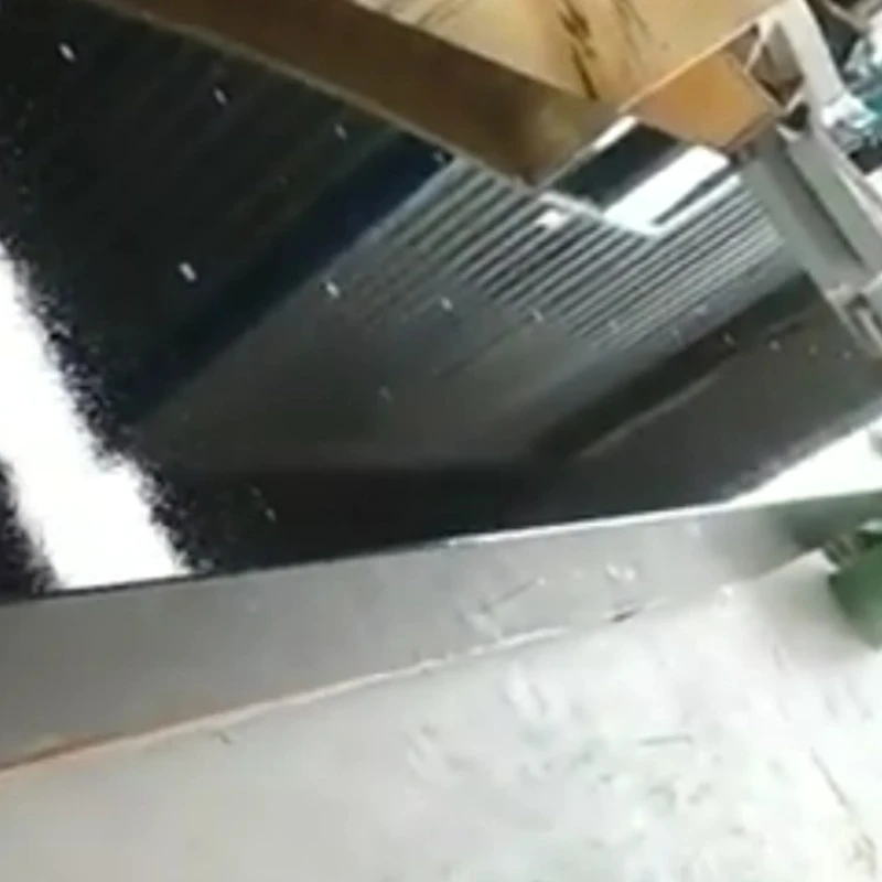 4 மீட்டர் நீளம் மற்றும் 0.5 மீட்டர் தடிமன் துளையிடப்பட்ட செருகு கிரானைட் இயங்குதளம் அனுப்பப்படுகிறது